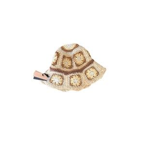 Steve Madden crochet hat neutral colors